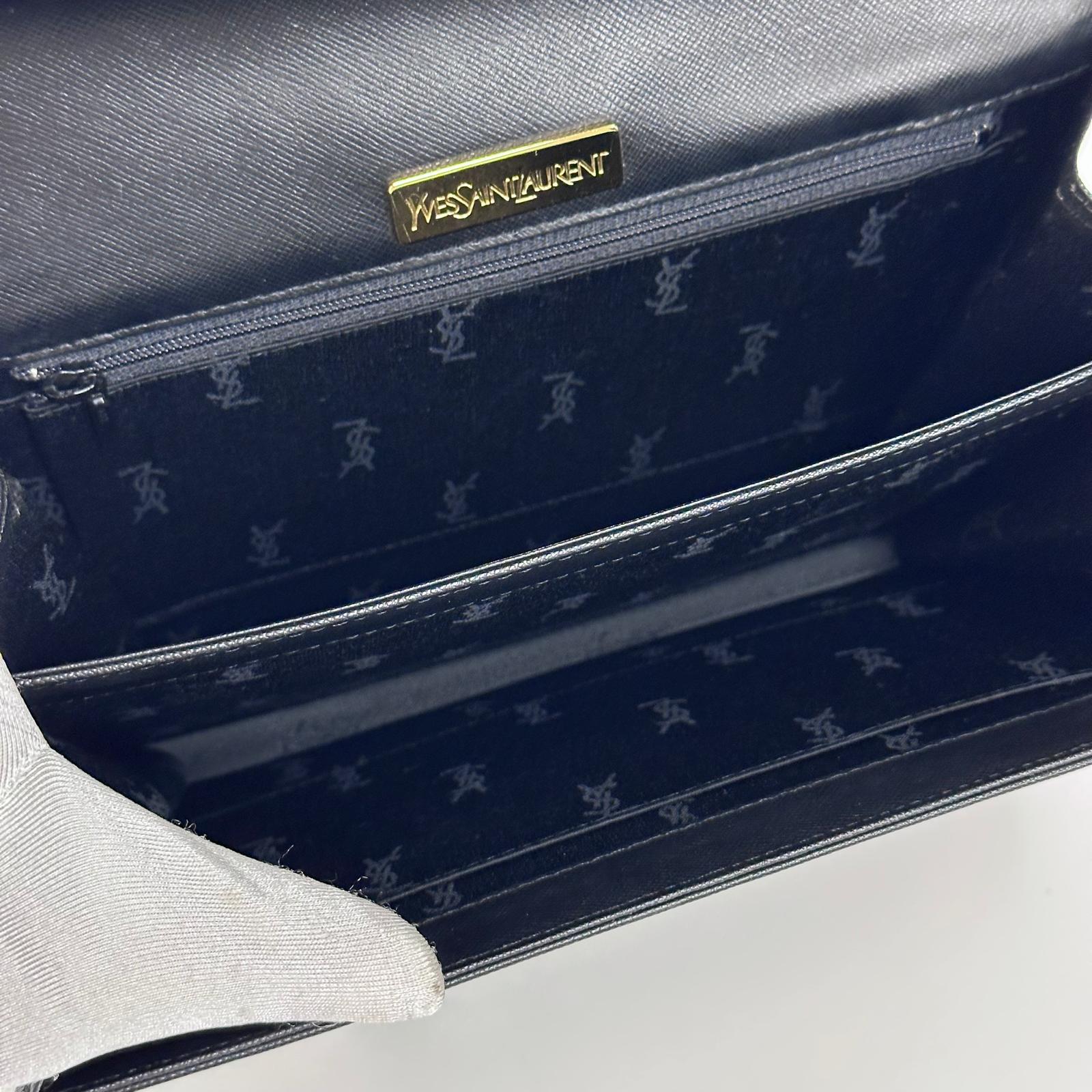 Saint Laurent Borsa Cassandre Vintage a spalla in pelle Saffiano nera