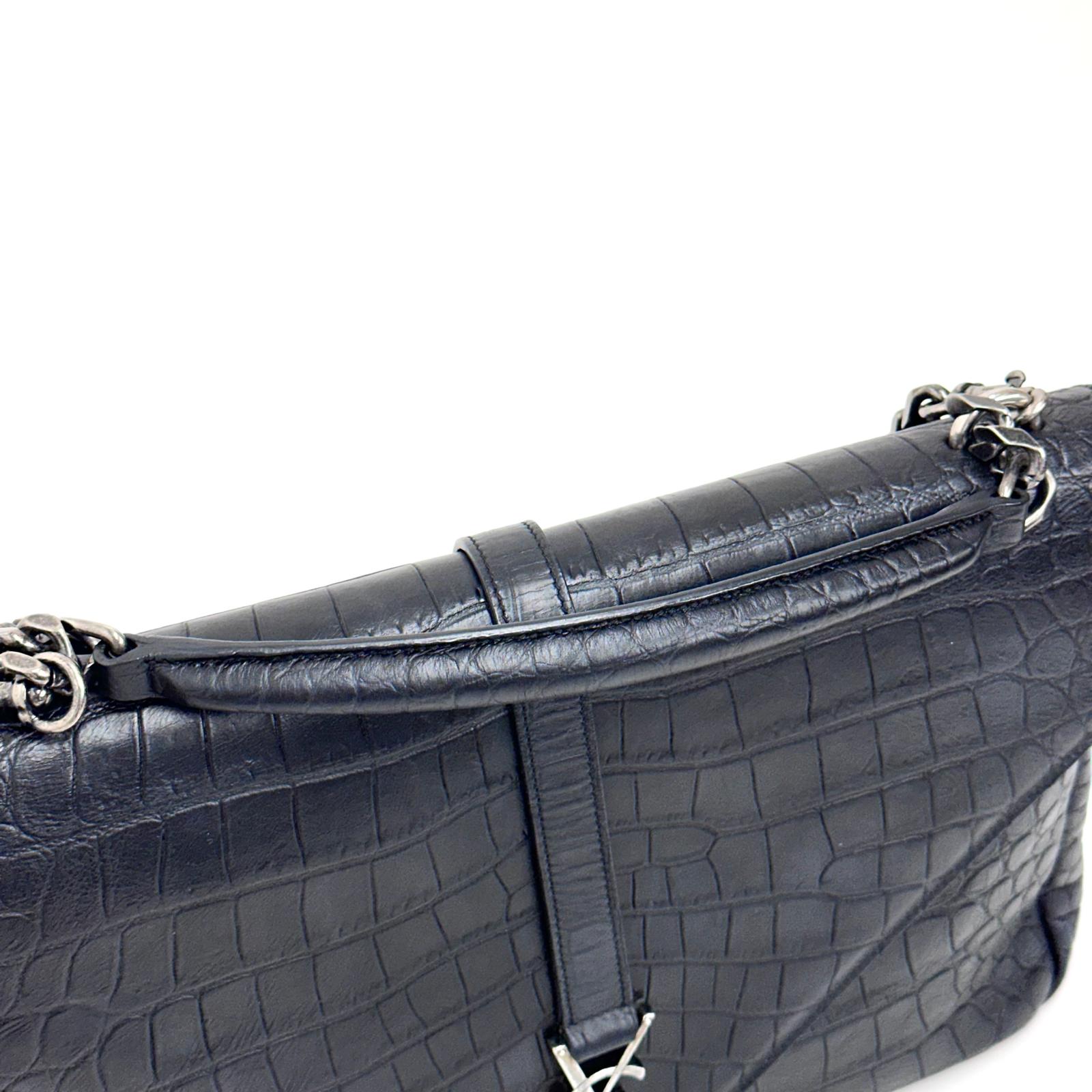 Saint Laurent Borsa College Large in pelle stampa cocco nera con catena argento