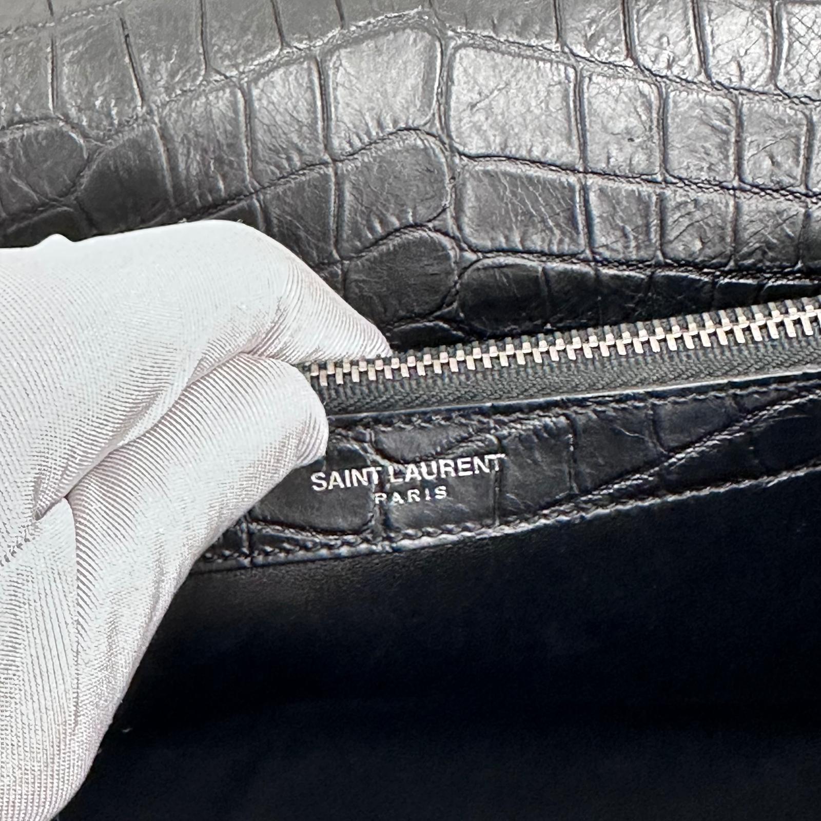 Saint Laurent Borsa College Large in pelle stampa cocco nera con catena argento