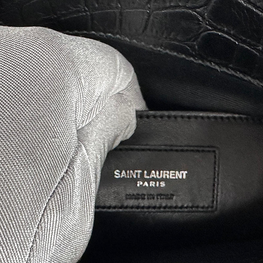 Saint Laurent Borsa College Large in pelle stampa cocco nera con catena argento