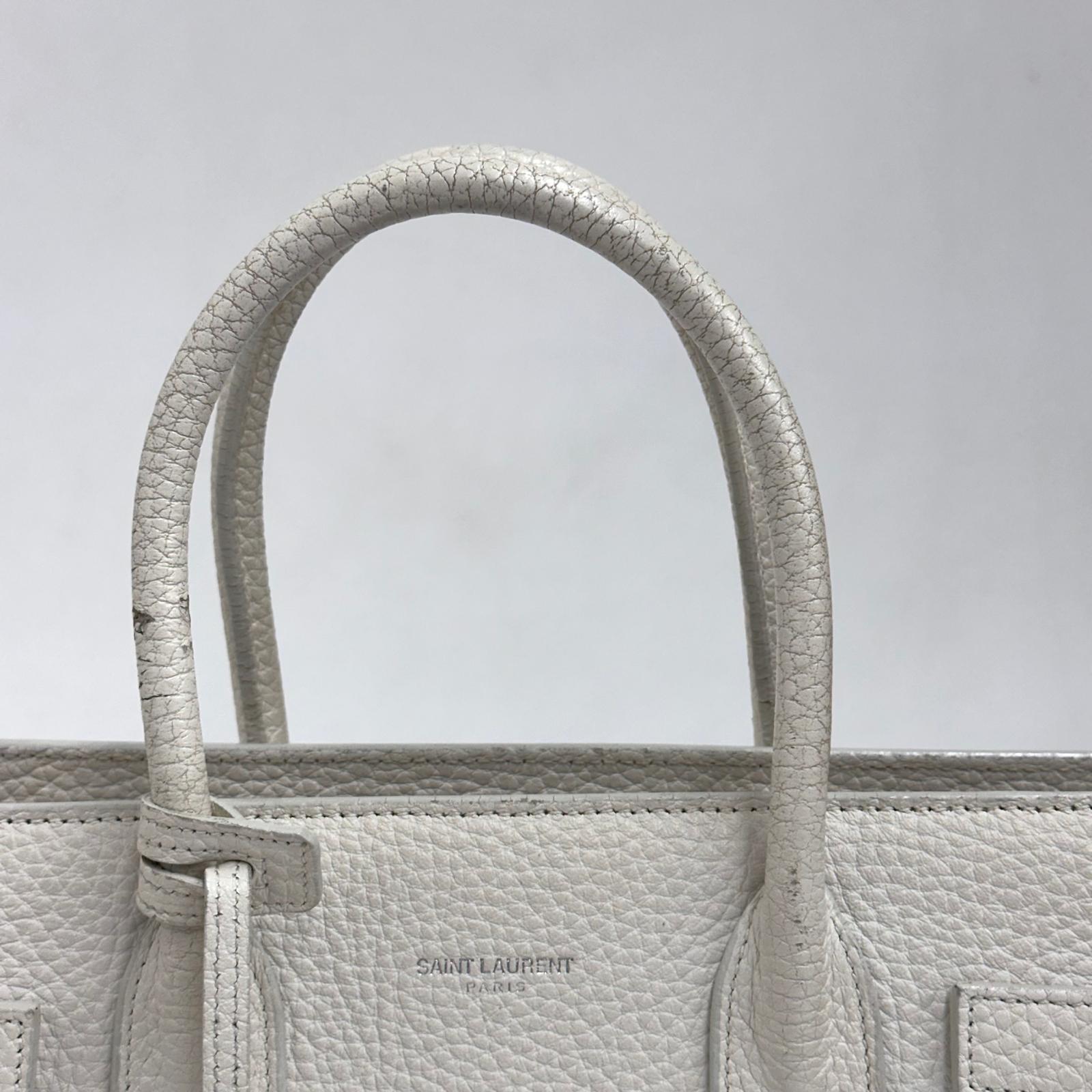 Saint Laurent Borsa Sac de Jour Baby in pelle martellata bianca