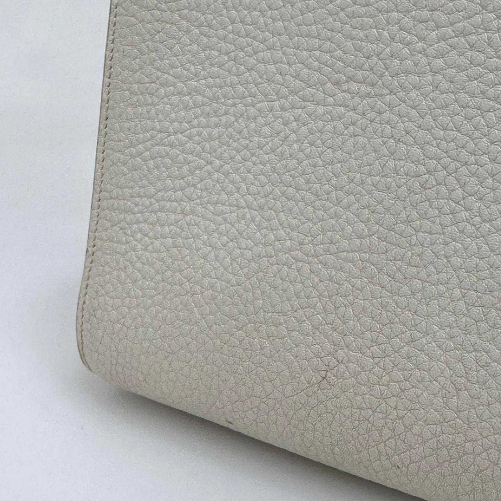 Saint Laurent Borsa Sac de Jour Baby in pelle martellata bianca