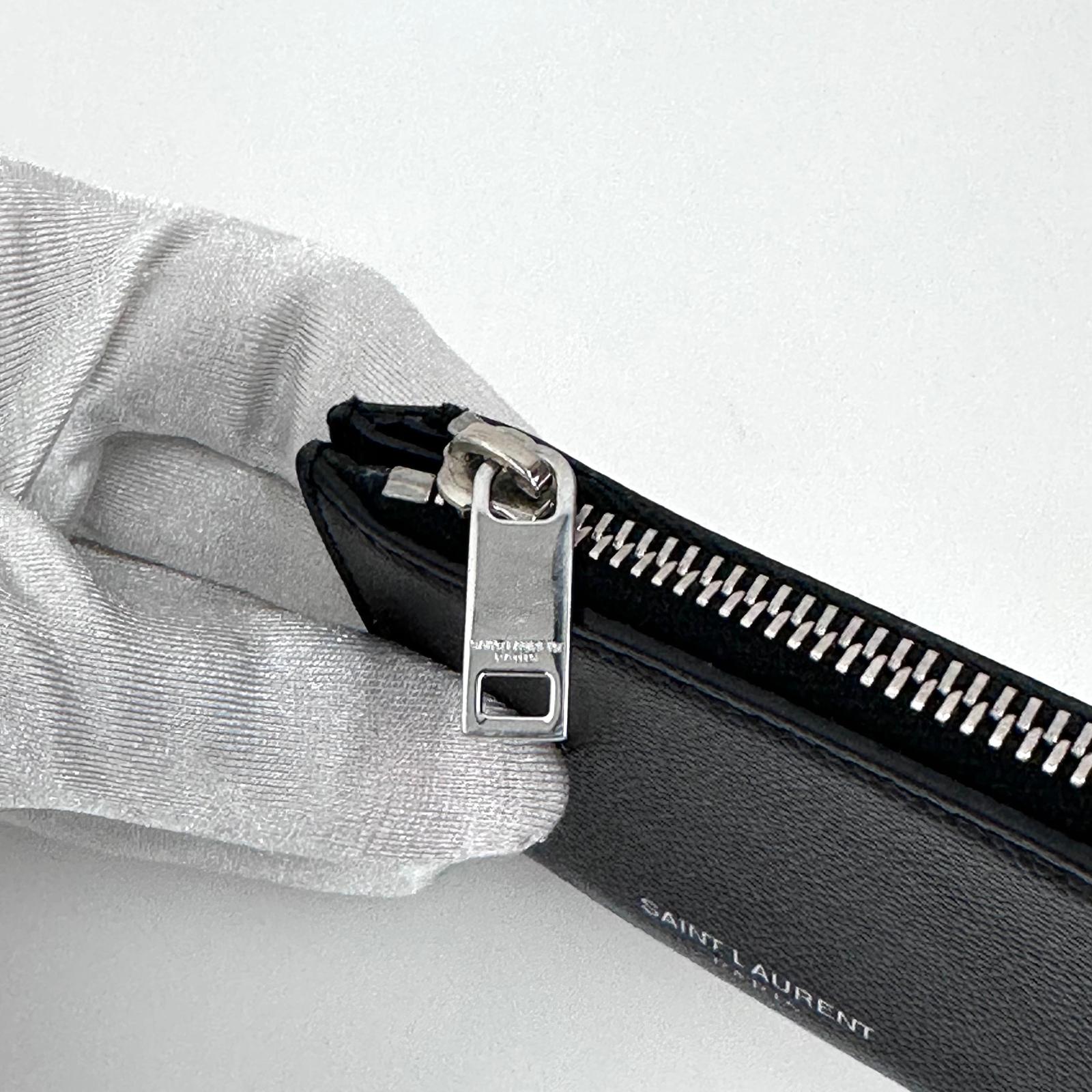 Saint Laurent Paris Porta Carte con Zip Nero