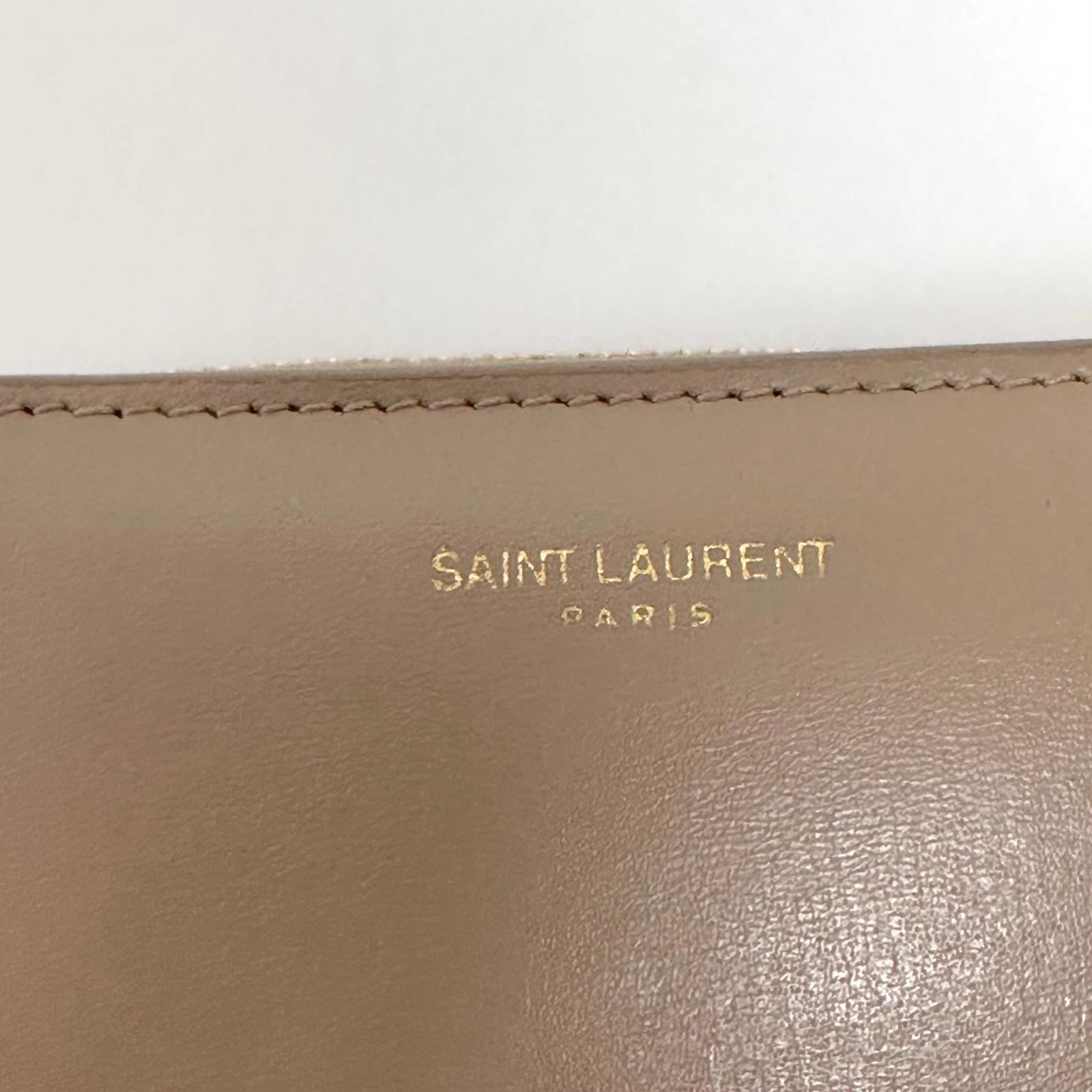 Saint Laurent Portafoglio compatto in pelle beige