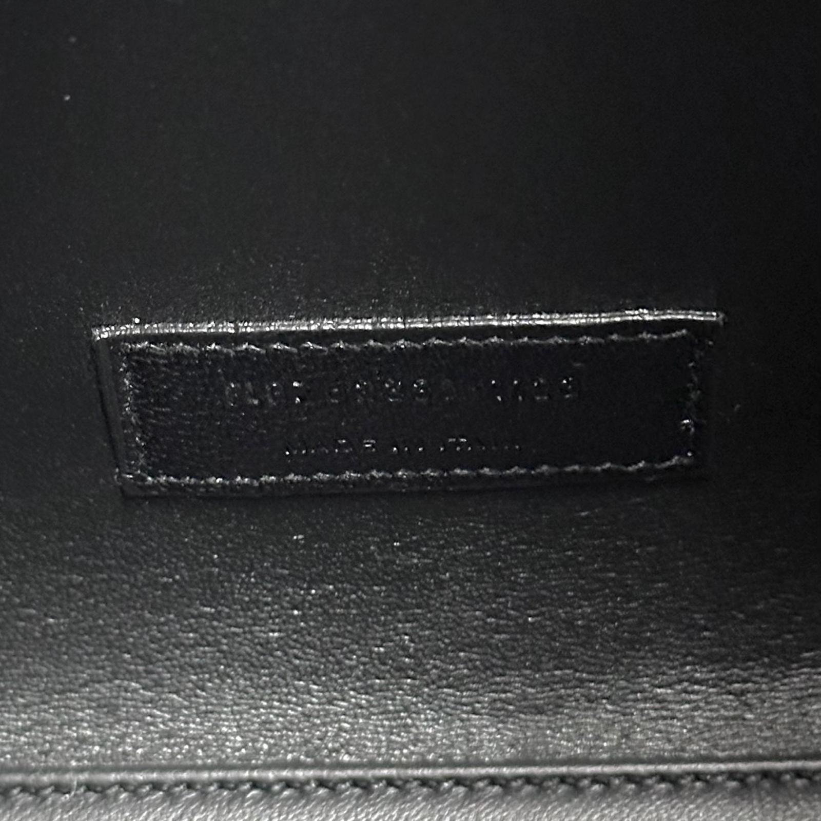 Saint Laurent Sac Hobo in pelle verniciata nera
