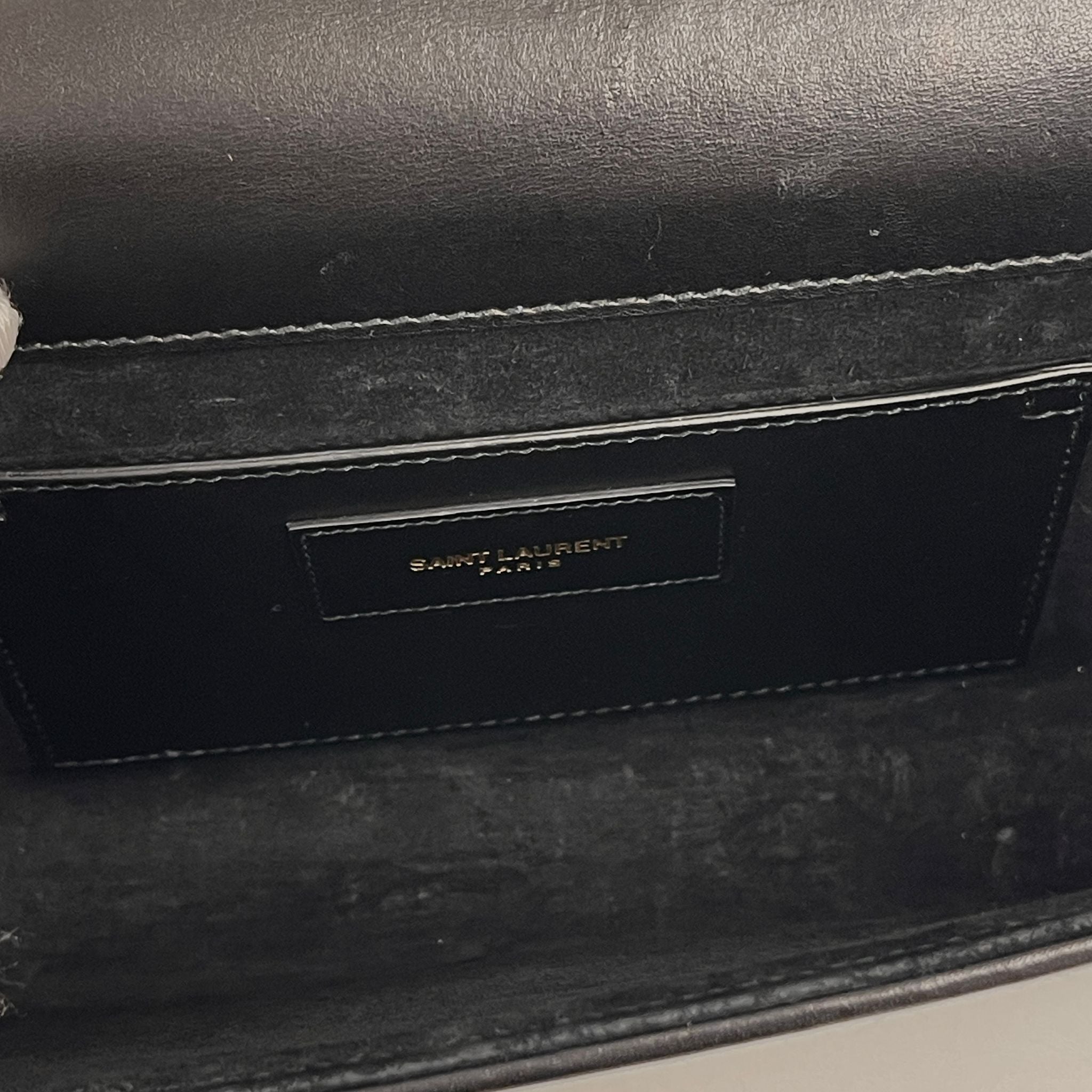 Saint Laurent borsa Pochette Kate Monogram in pelle nera con frangia