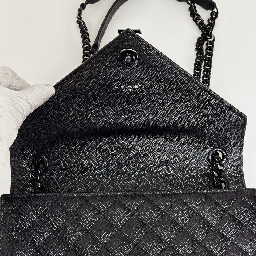 Saint Laurent borsa a spalla Envelope Media in pelle grain de poudre nera