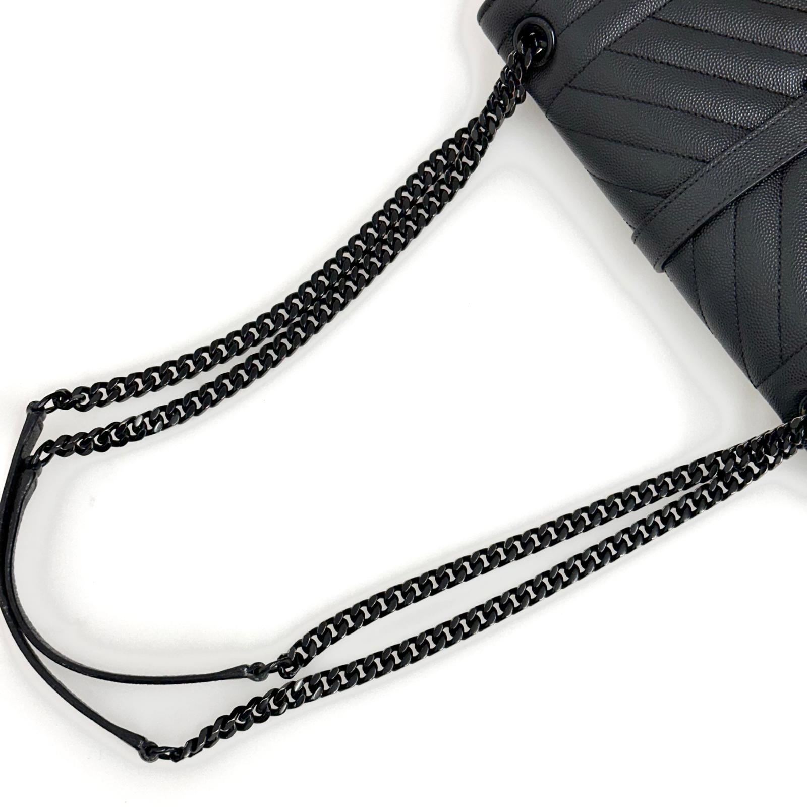 Saint Laurent borsa a spalla Envelope Media in pelle grain de poudre nera
