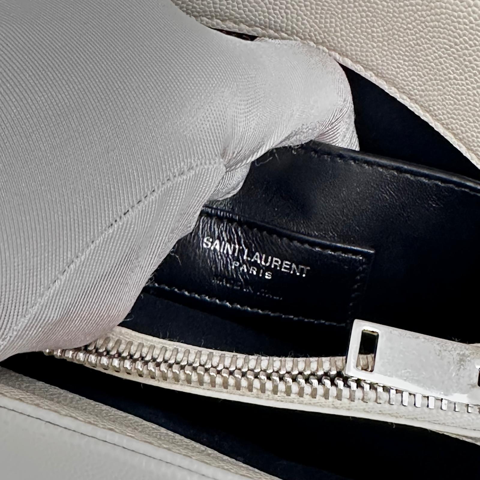 Saint Laurent borsa a tracolla Hollywood in pelle grain de poudre bianca