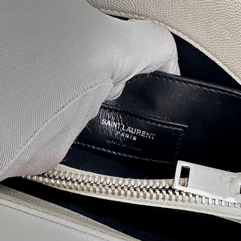 Saint Laurent borsa a tracolla Hollywood in pelle grain de poudre bianca