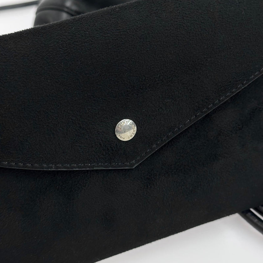 Saint Laurent borsa zaino unisex in pelle nera con pouch in camoscio