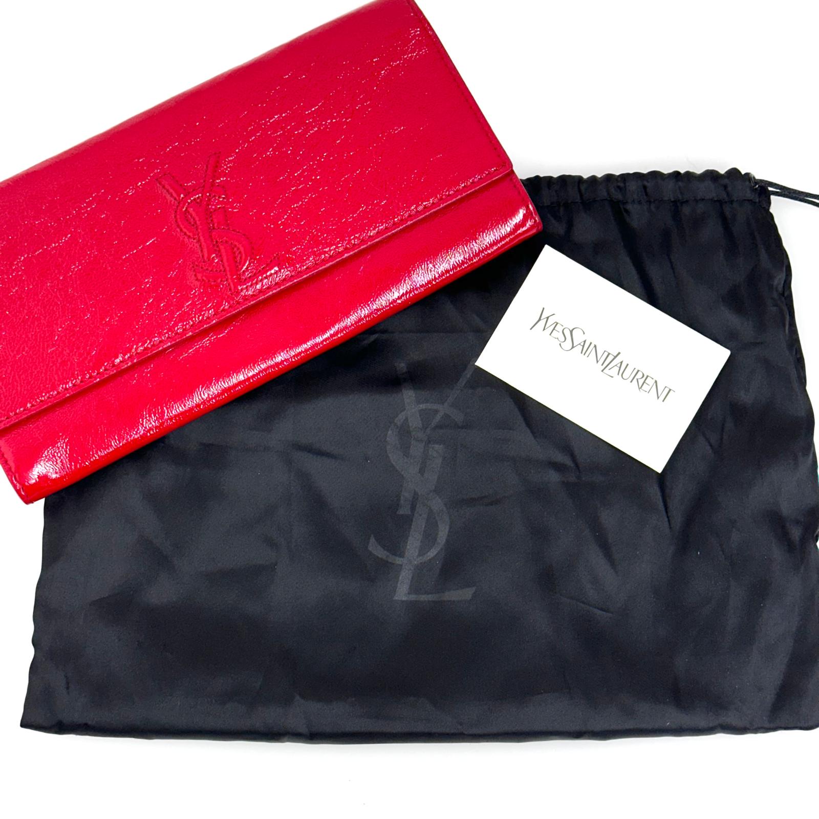 Saint Laurent pochette a mano Belle de Jour in vernice rossa