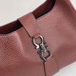 Salvatore Ferragamo Borsa a spalla Gancini Hobo Pelle Martellata Marrone