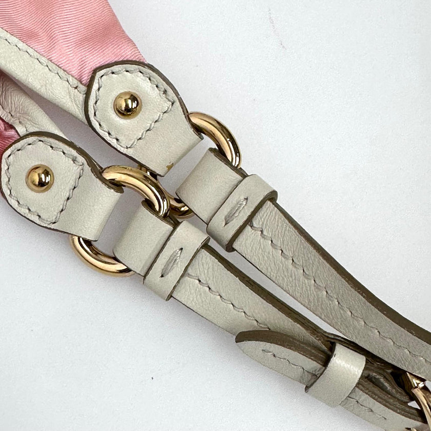 Salvatore Ferragamo Borsa a spalla shopper in seta stampa Vara rosa
