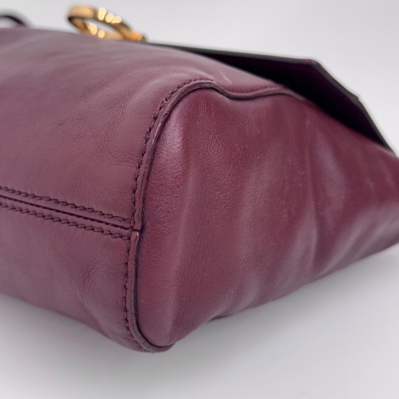 Salvatore Ferragamo Gancini borsa a due vie in pelle bordeaux