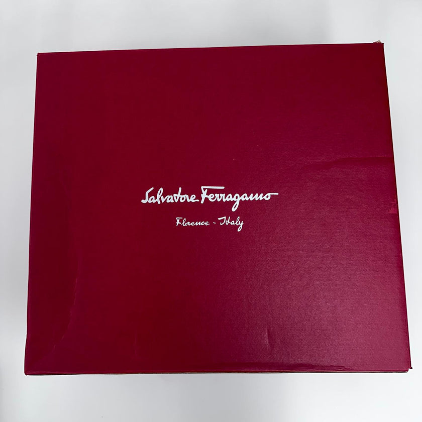 Salvatore Ferragamo borsa a spalla Hobo Gancini Betulla in pelle nera