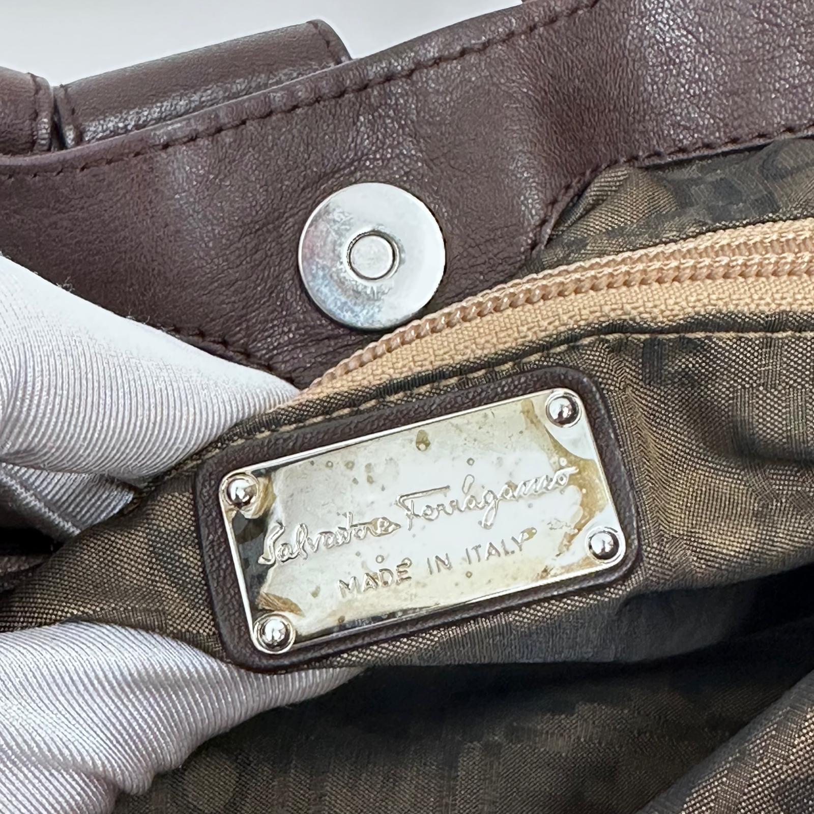 Salvatore Ferragamo borsa a spalla in pelliccia di lapin e pelle marrone