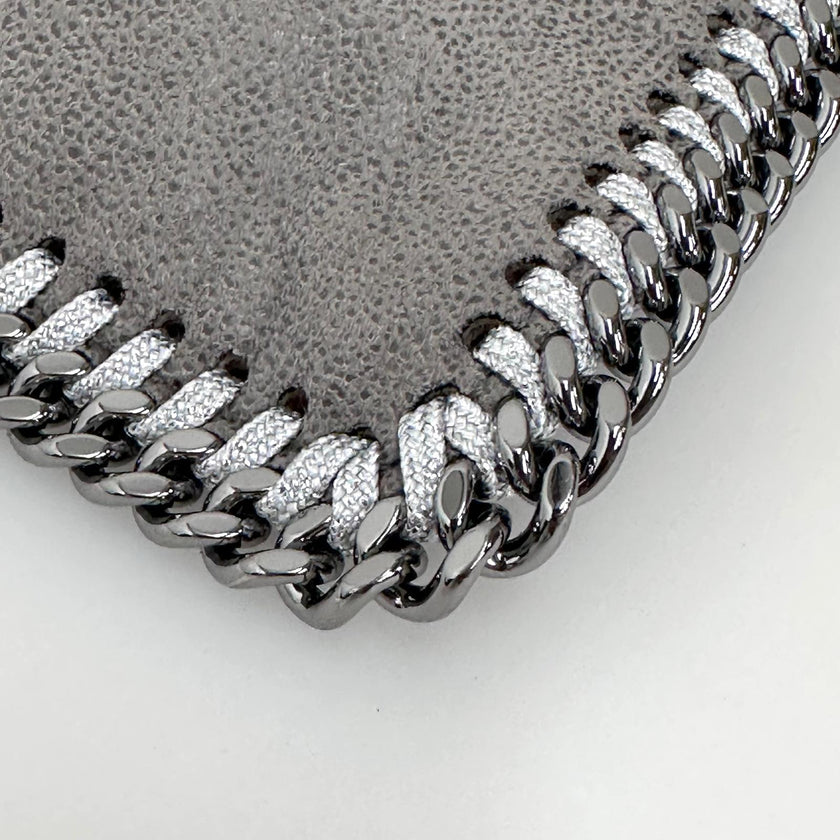 Stella McCartney Borsa Falabella Clutch grigia con catena