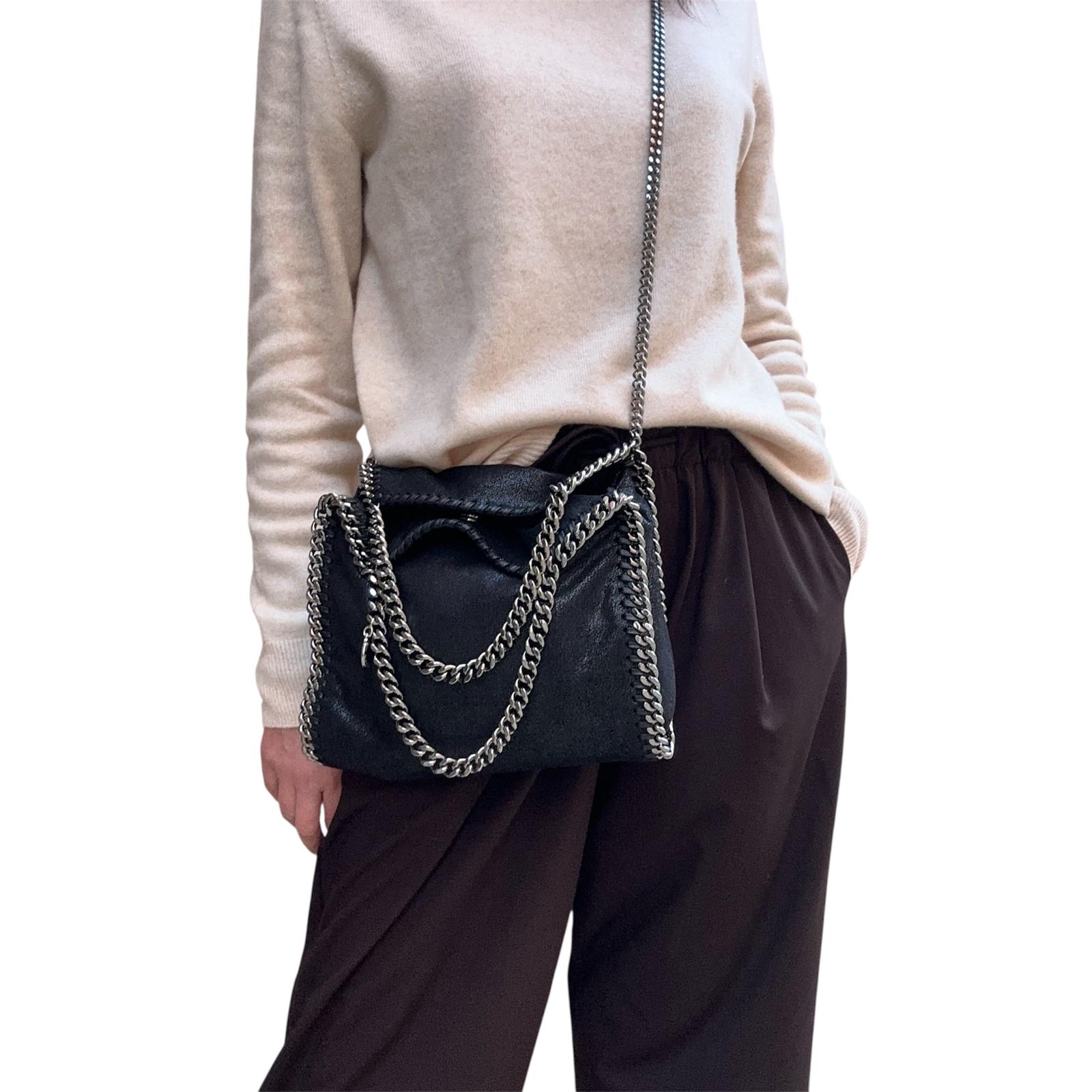 Stella McCartney Borsa a spalla Falabella Mini in eco suede nera