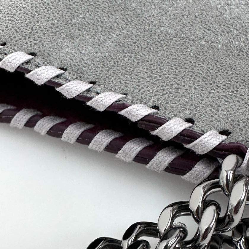 Stella McCartney Falabella Borsa a Fold Over Grigio Chiaro e Bordeaux