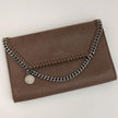 Borsa Stella McCartney Falabella Crossbody in Ecopelle Marrone con Catena Argentata