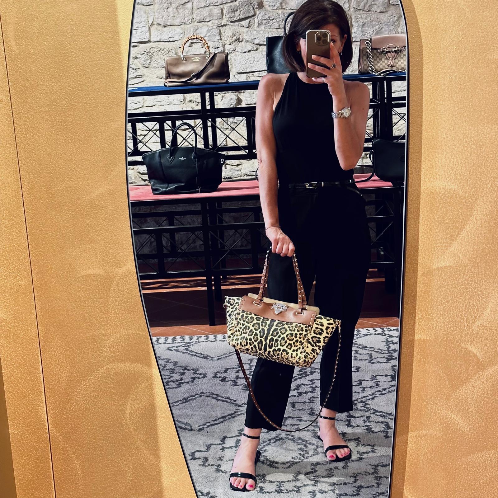 Valentino Garavani Borsa Rockstud Medium Leopard Canvas e Pelle con Tracolla