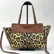 Valentino Garavani Borsa Rockstud Medium Leopard Canvas e Pelle con Tracolla