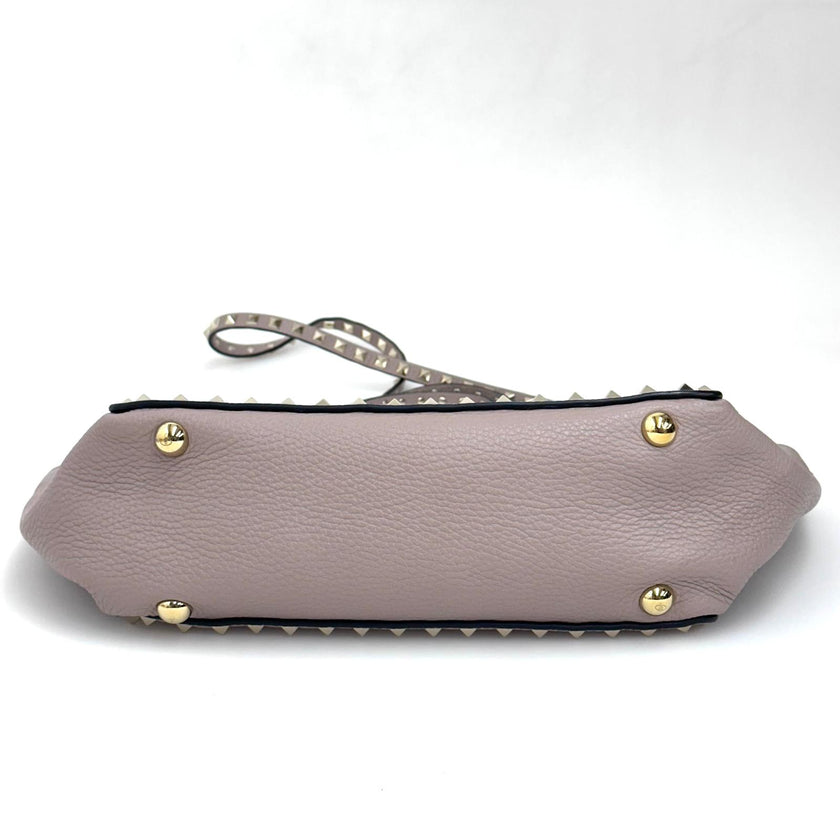Valentino Garavani Borsa Rockstud in pelle cipria