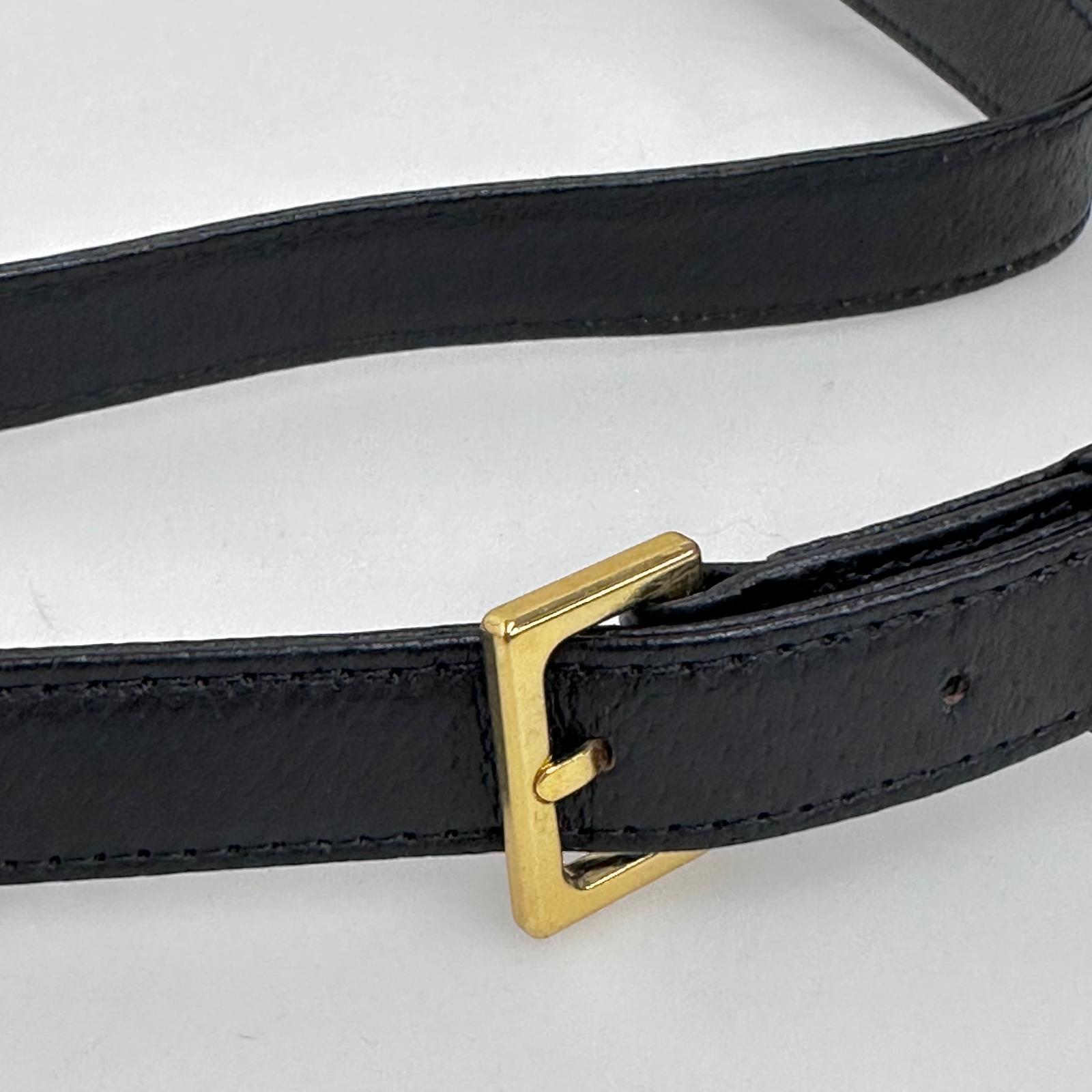 Valentino Garavani Borsa Vintage a Spalla in Pelle Nera e oro