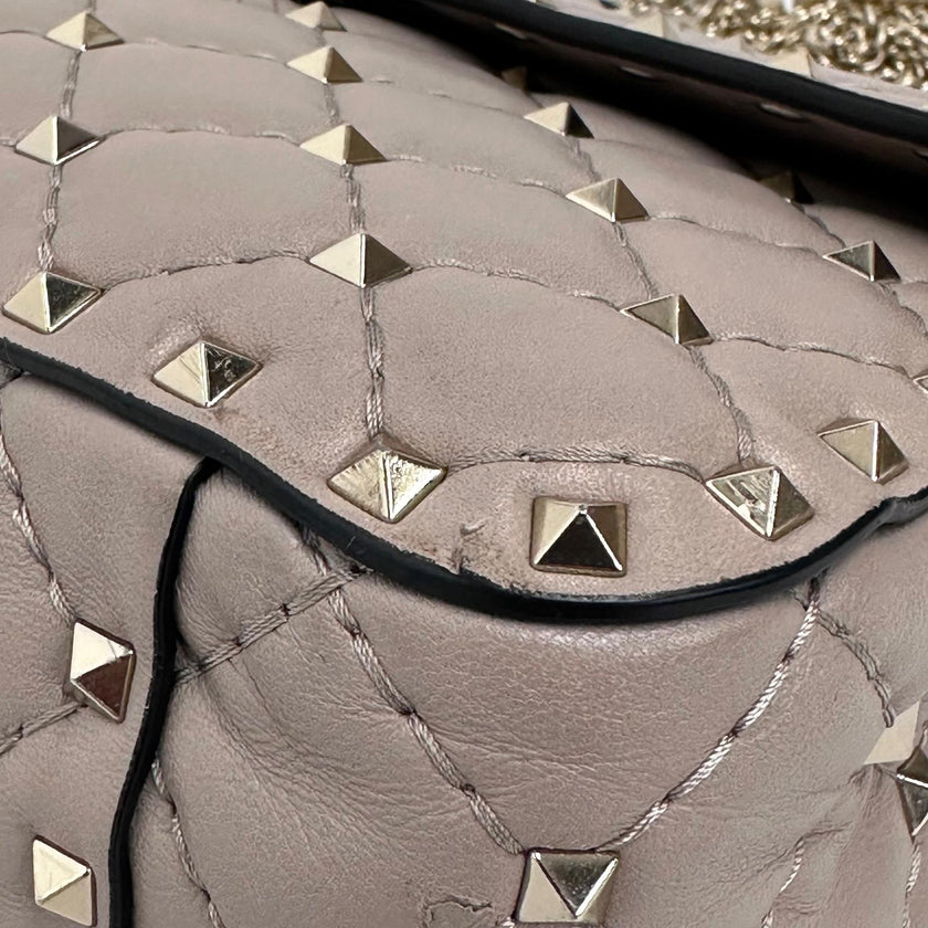 Valentino Garavani Borsa a Tracolla Rockstud Spike Media Nude Cipria