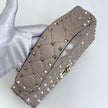 Valentino Garavani Borsa a Tracolla Rockstud Spike Media Nude Cipria