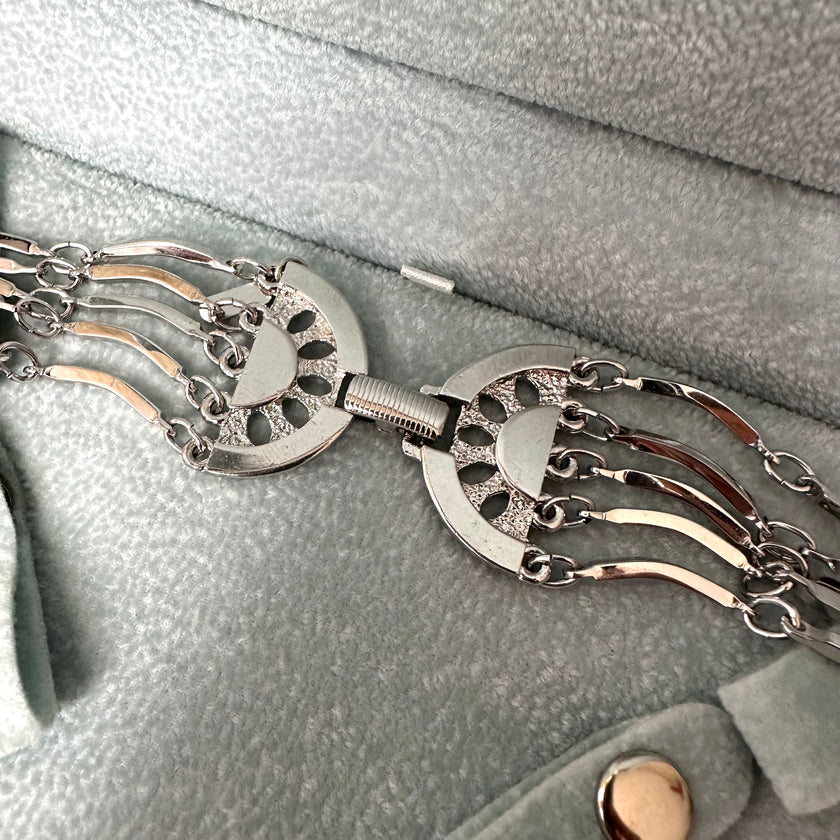 Collana Vintage Saint Laurent a Più Fili in Metallo Argento – Gioiello Statement Anni ’80