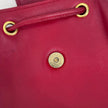 Yves Saint Laurent Borsa Secchiello Vintage in Pelle Rossa con Medaglione Dorato