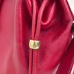 Yves Saint Laurent Borsa Secchiello Vintage in Pelle Rossa con Medaglione Dorato