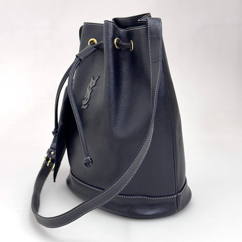 Yves Saint Laurent Borsa Vintage Bucket Nera in Pelle