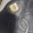 Chanel Timeless vintage Borsa a spalla matelassé in pelle nera